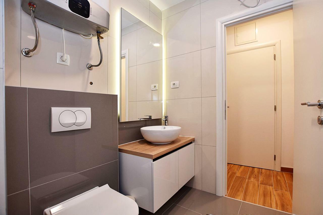 Apartments Four Corners ซาดาร์ ภายนอก รูปภาพ